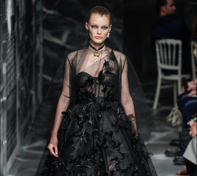 Dior haute couture jesień-zima 2019-2020: Żałoba po modzie