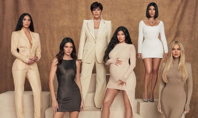 Świąteczny portret sióstr Kardashian i Jenner