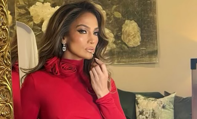 Czerwona sukienka Jennifer Lopez pochodzi z kolekcji polskiej projektantki Magdy Butrym
