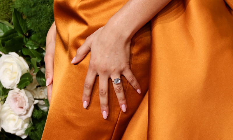Te 27 pomysłów na zaręczynowy manicure podpatrzyliśmy u gwiazd
