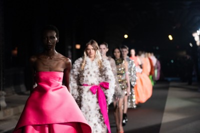 Valentino haute couture wiosna-lato 2023: Wolność i fantazja