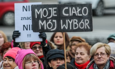Polacy popierają prawo do aborcji
