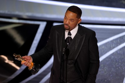 Will Smith ukarany 10-letnim zakazem uczestniczenia w Oscarach