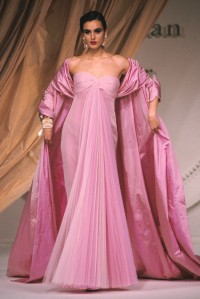 Dior Haute Couture wiosna-lato 1992, Fot. Getty Images