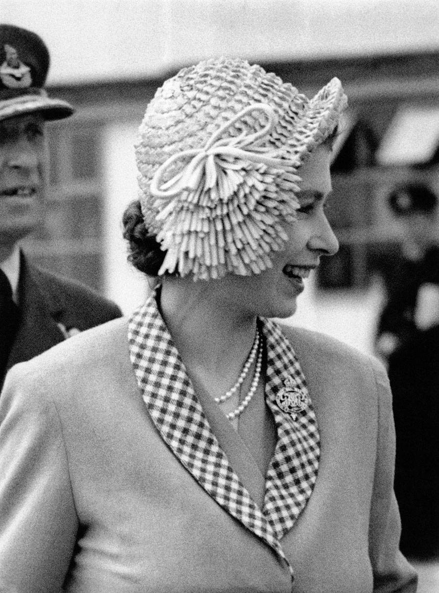 Królowa Elżbieta w Londynie w 1949 roku