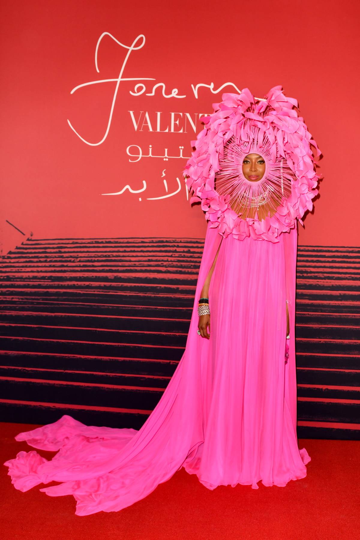 Naomi Campbell na otwarciu wystawy „Forever Valentino” 