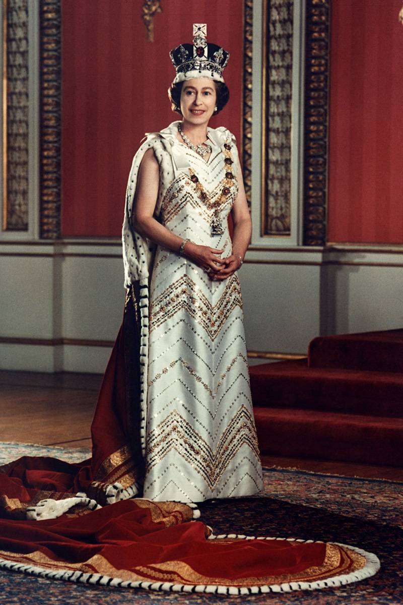 Oficjalny portret królowej Elżbiety II, 1977 rok