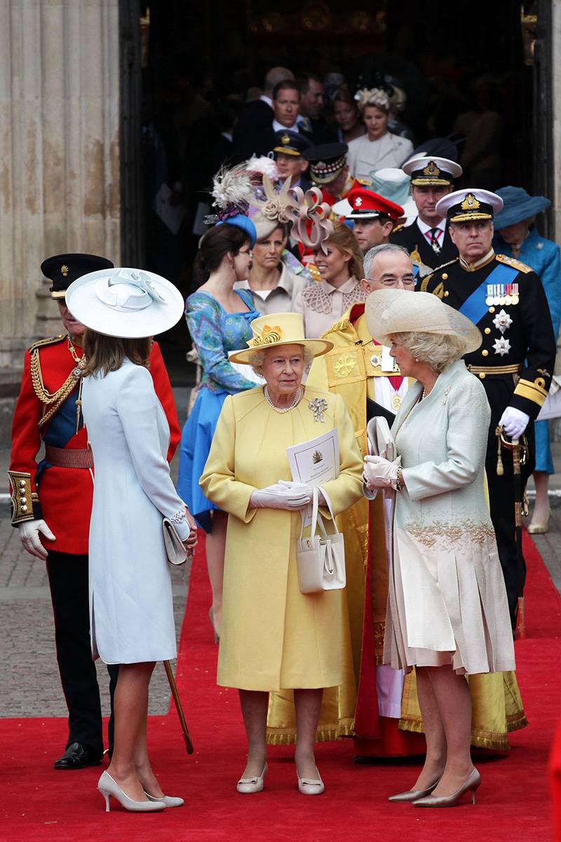Królowa Elżbieta II podczas ślubu księcia Williama z Kate Middleton, 2011 rok
