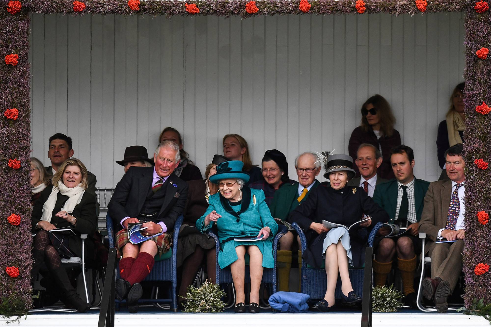 Królowa Elżbieta II, książę Karol, księżniczka Anna w Szkocji, 2018 rok