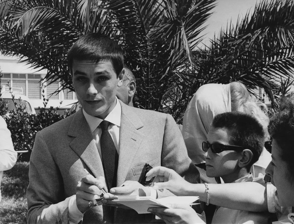 Alain Delon na Festiwalu Filmowym w Cannes w 1961 roku