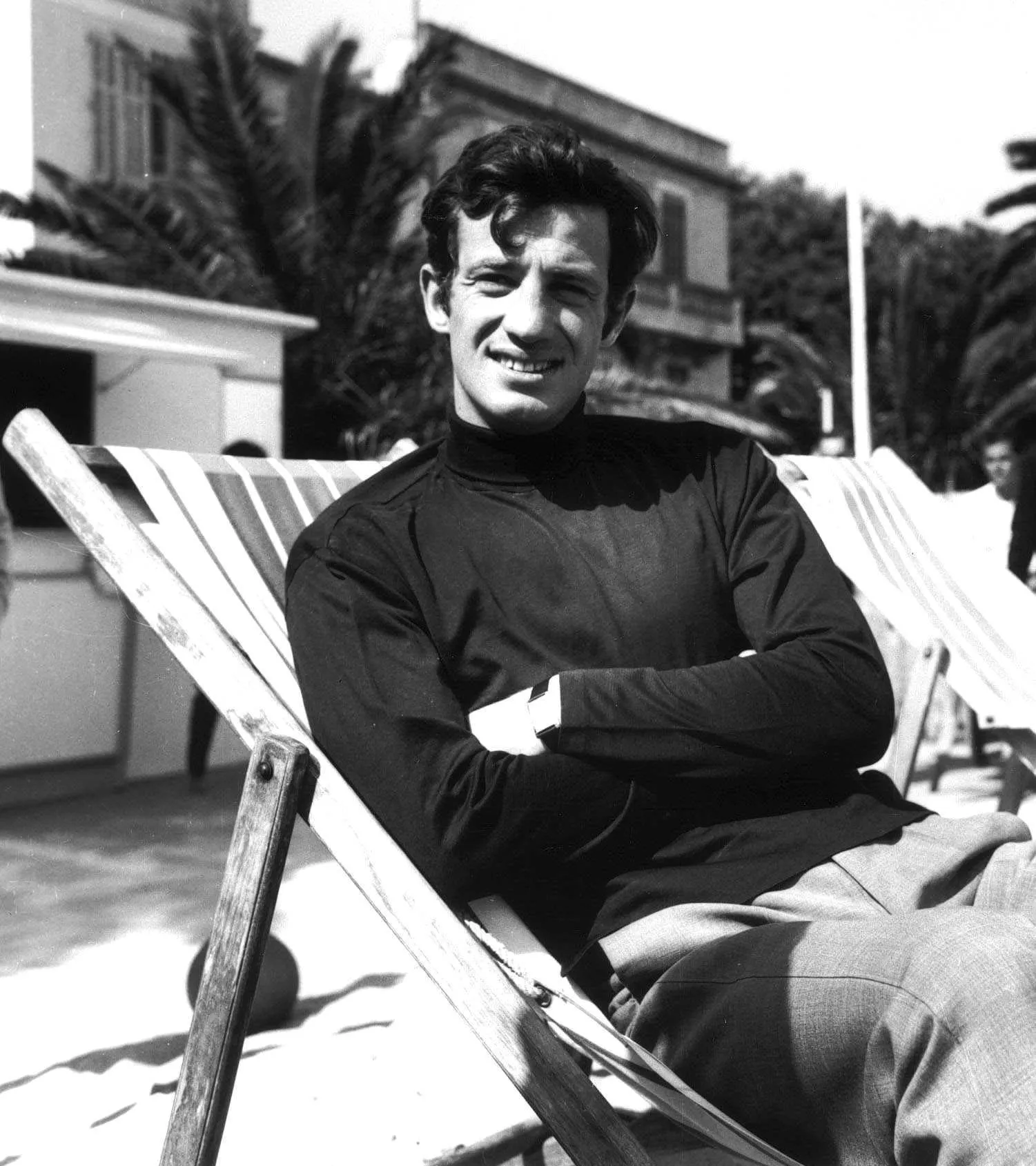Jean-Paul Belmondo na Festiwalu Filmowym w Cannes w 1964 roku