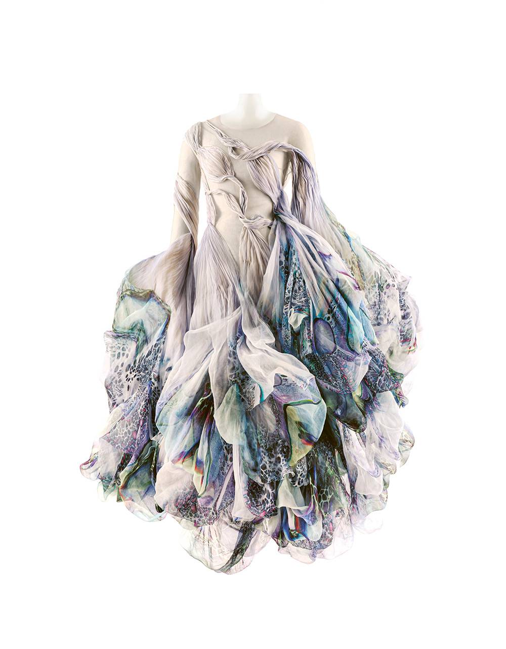 Suknia „Physalia” projektu  Iris van Herpen, wiosna-lato 2020 haute couture; Dar 2024. Fot. © Nick Knight, 2024. Dzięki uprzejmości The Metropolitan Museum of Art. 