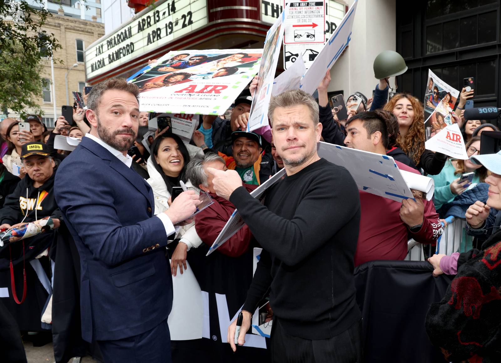 Ben Affleck i Matt Damon w 2023 roku na premiere (Fot. Gary Miller/WireImage)