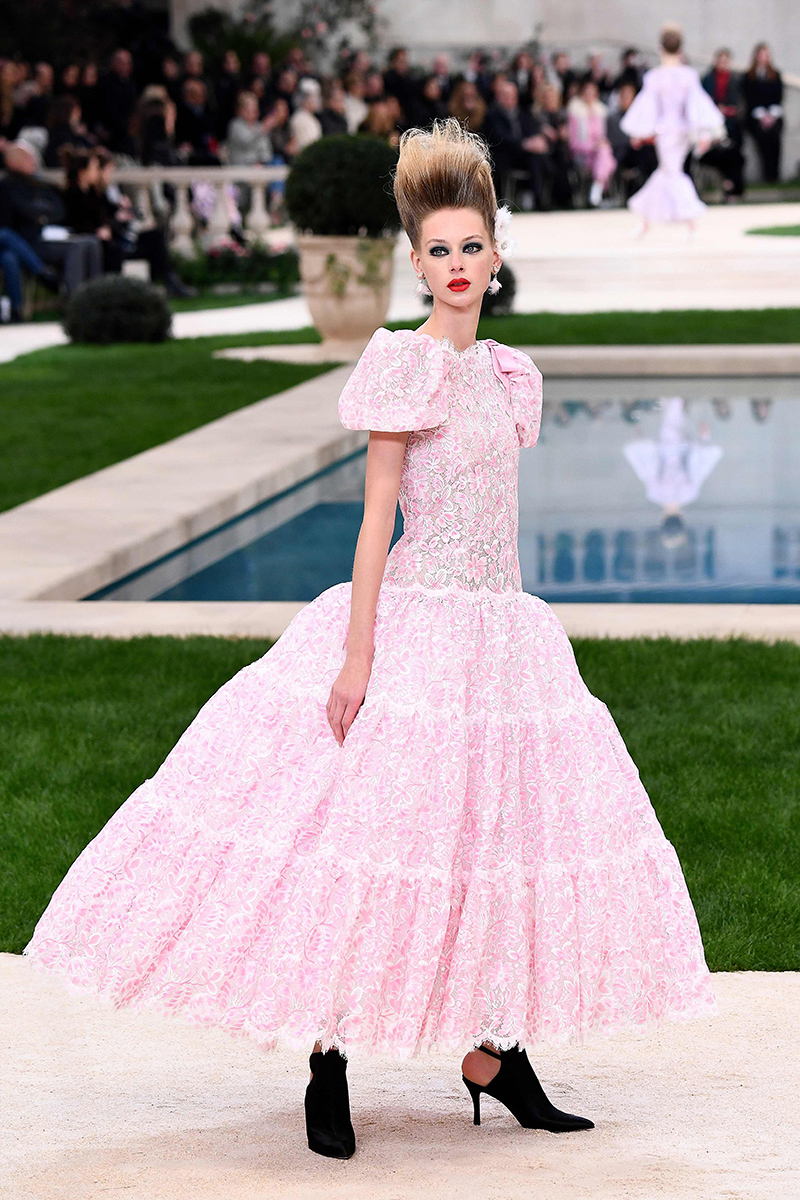  Chanel haute couture wiosna-lato 2019 (Fot. East News)