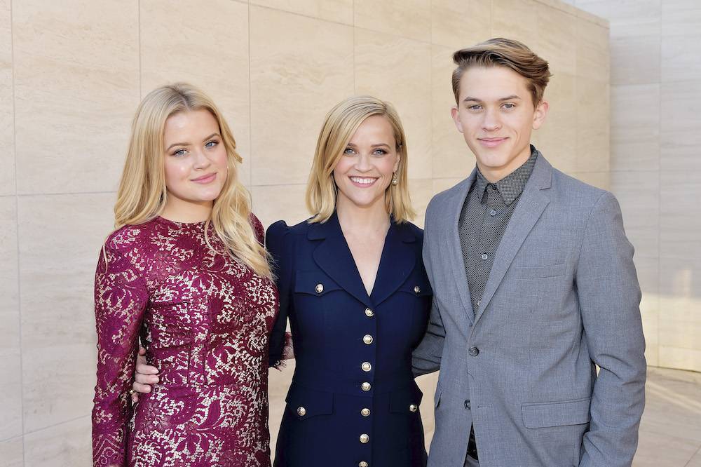 Reese Witherspoon z Avą i Deaconem (Fot. Getty Images)