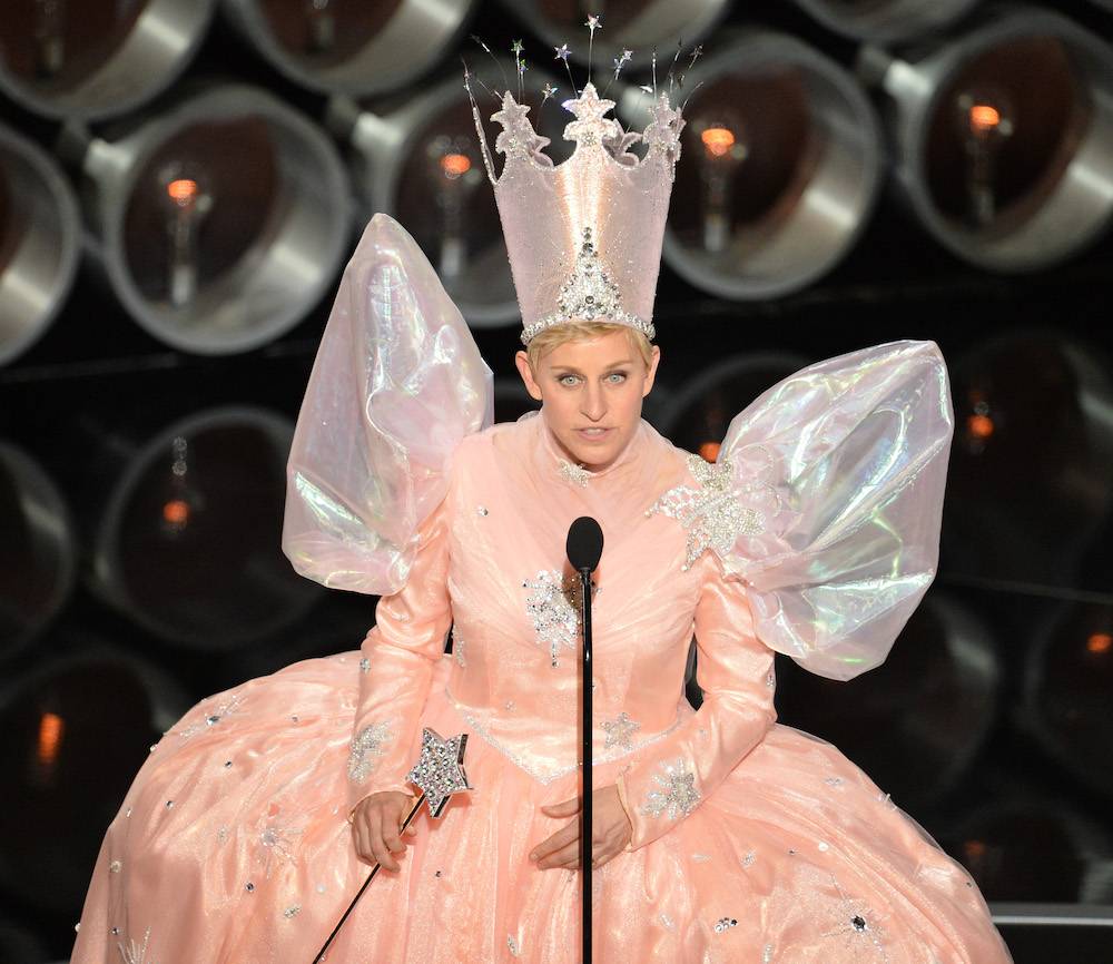 Ellen prowadzi galę (Fot. Getty Images)