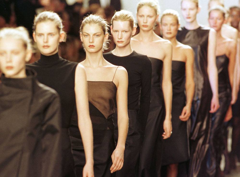 Pokaz Calvin Klein w 1999 roku (Fot. Getty Images)