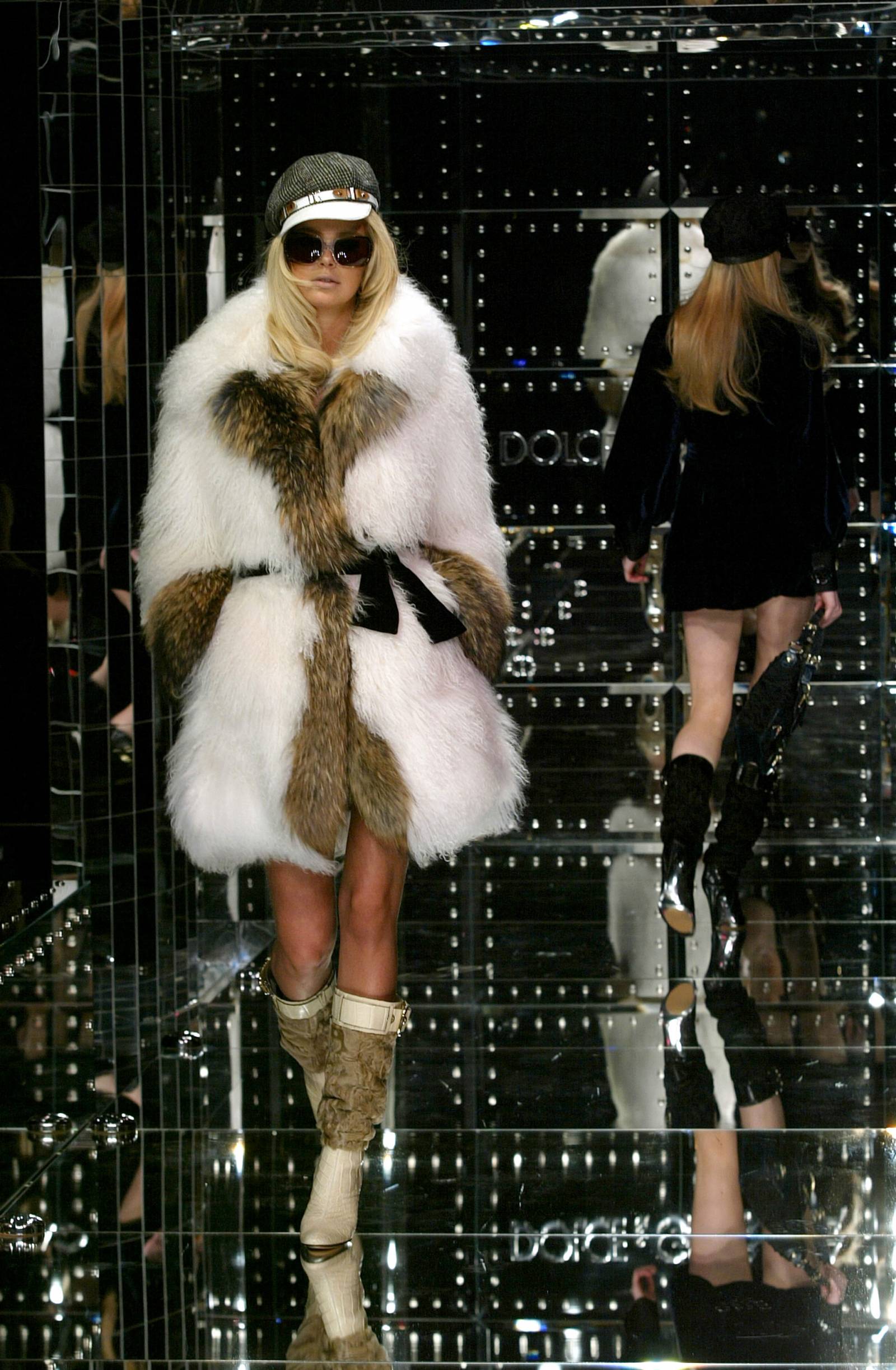 olce & Gabbana jesień-zima 2001 / Fot. Getty Images