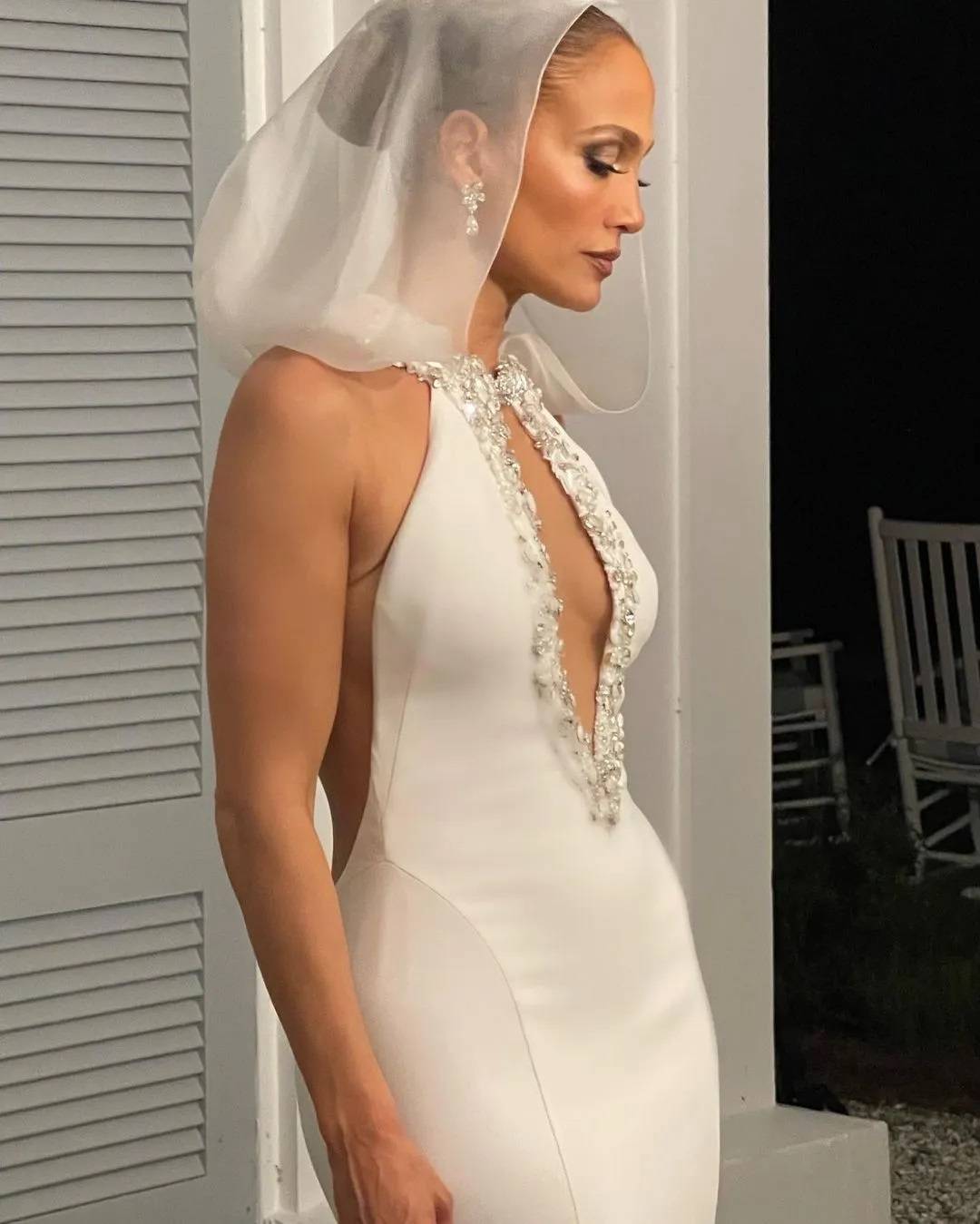 Jennifer Lopez na swoim wystawnym ślubie z Benem Affleckiem w Georgii miała na sobie trzy suknie od Ralpha Laurena (Fot. John Russo via OntheJLo.com)