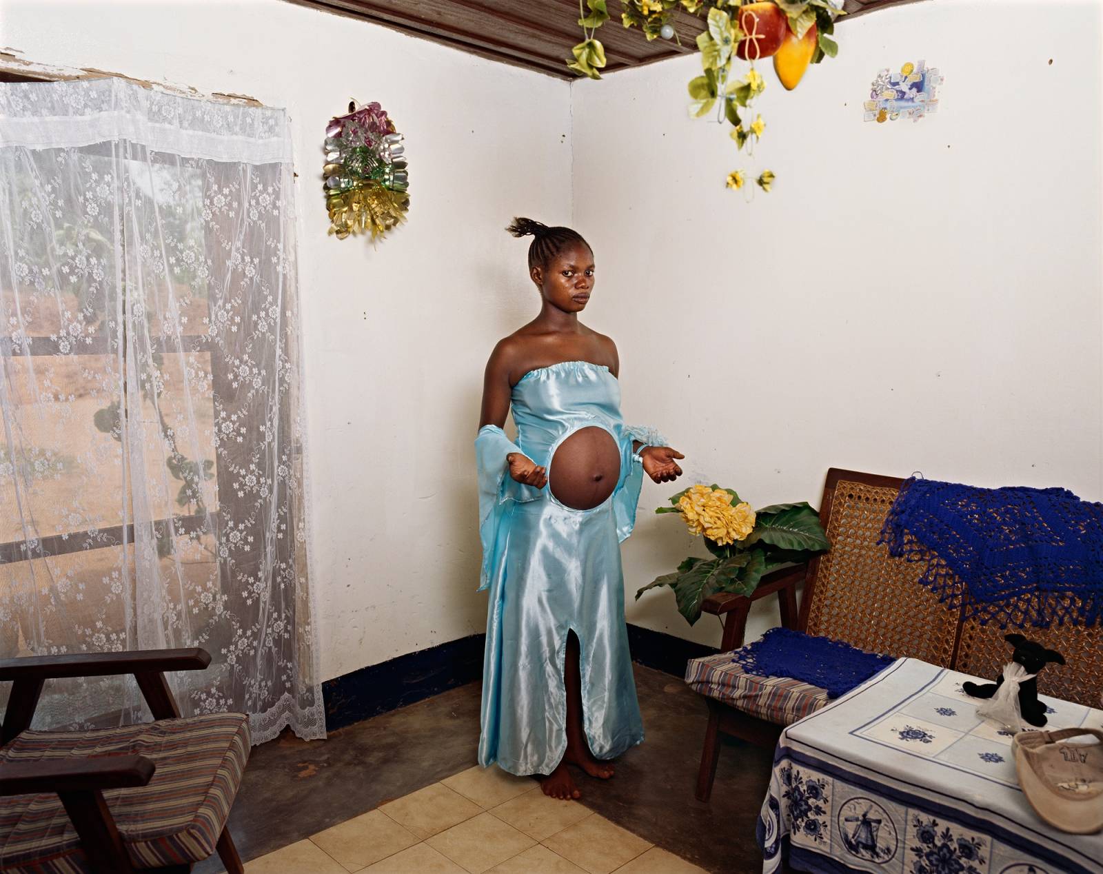 Deana Lawson, Mama Goma, Gemena, DR Congo, 2014