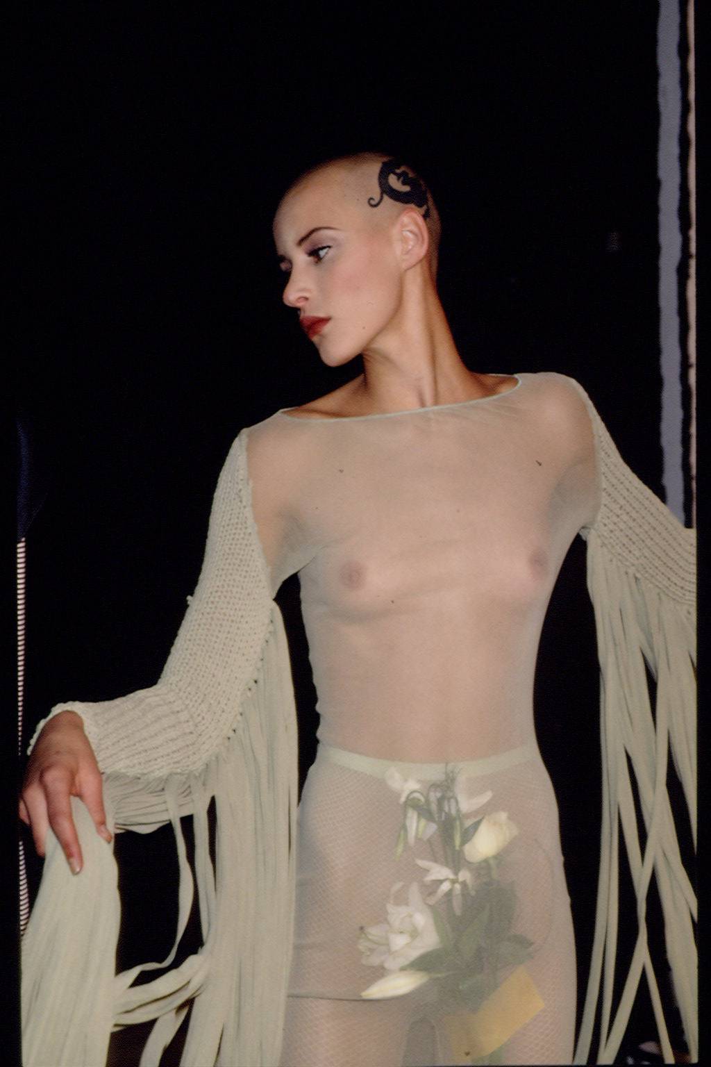 Eve Salvail na pokazie Jeana Paula Gaultiera, 1993 rok