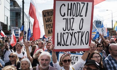 Agata Tuszyńska: Oddaj głos, odmień los