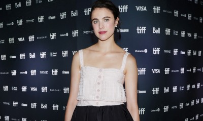 Czerń i biel okiem Margaret Qualley