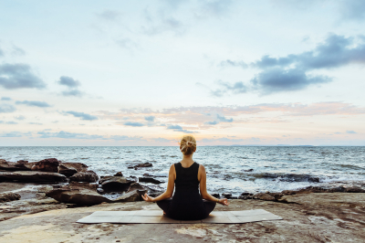 Aktywny wypoczynek: joga, aquacycling, wakeboarding