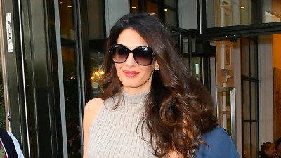 Amal Clooney stawia na wygodę  