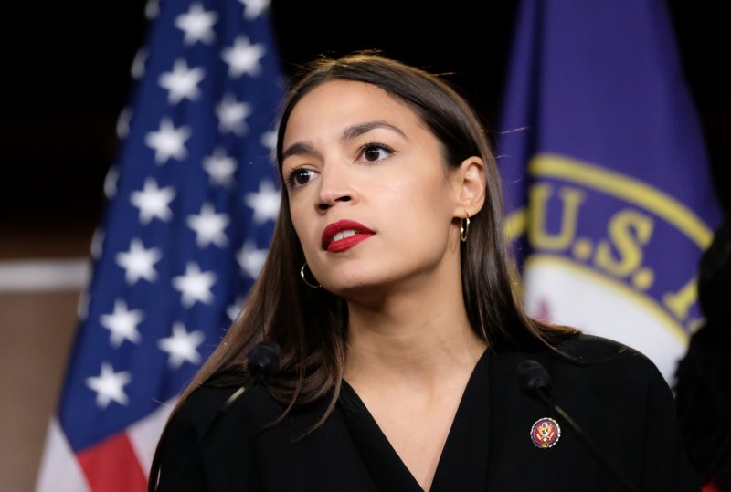 Alexandria Ocasio-Cortez: Padłam ofiarą napaści seksualnej 