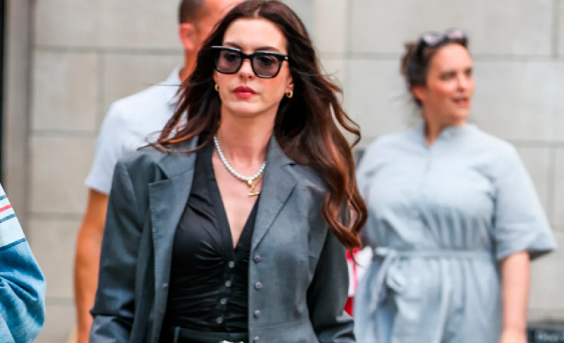 Te buty Anne Hathaway z filmu „Diabeł ubiera się u Prady 2” będę nosić do biura
