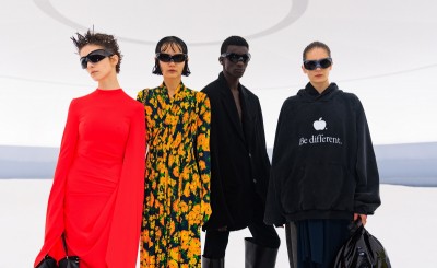 Balenciaga jesień-zima 2022: Gdzie nogi poniosą