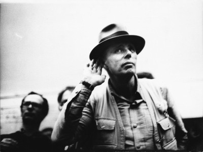 Zobacz film „Beuys. Sztuka to rewolucja”