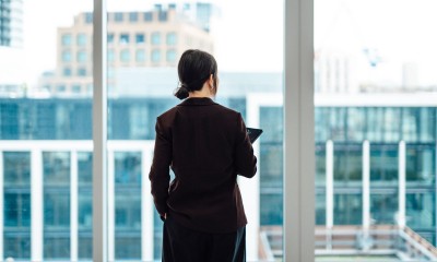 Dlaczego kobiety zarabiają mniej? Szukamy przyczyn luki płacowej 
