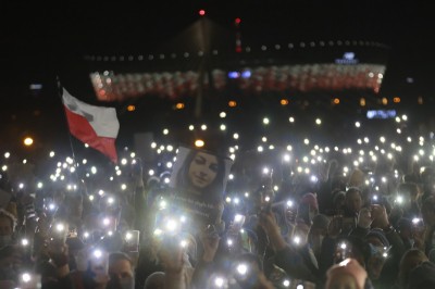 Demonstracje ku pamięci Izy #AniJednejWięcej