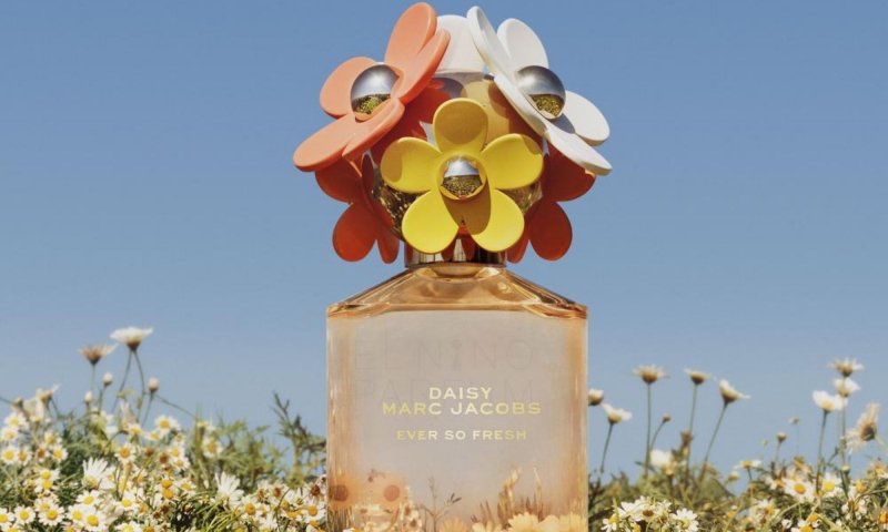Daisy Ever So Fresh od Marca Jacobsa: Perfumy, które zatrzymają słońce na dłużej 
