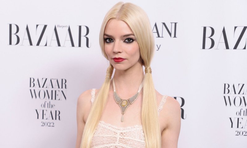 Anya Taylor-Joy w sukni Diora z misternej koronki 