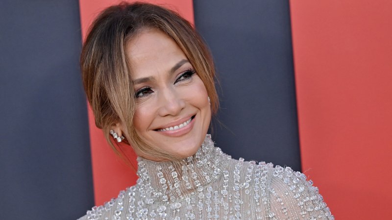 Micro french fantasy: Wiosenny manikiur Jennifer Lopez 