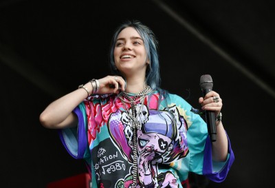 Billie Eilish zaśpiewa piosenkę do nowego Bonda