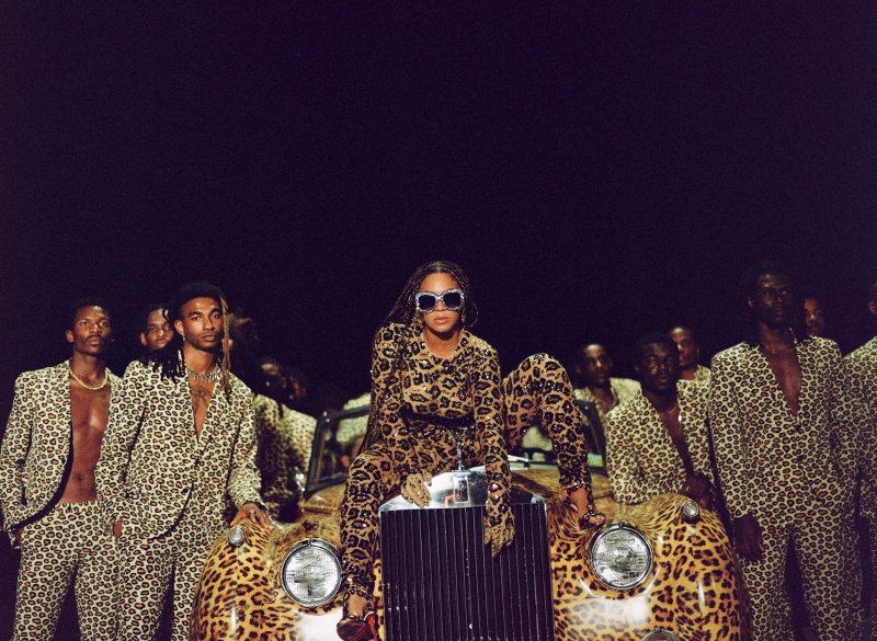 „Black is King” od Beyoncé: Uczta dla oczu, uszu i duszy
