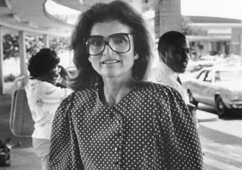 Jackie Kennedy kochała tę bransoletkę od Tiffany’ego. Dzisiaj wraca do trendów