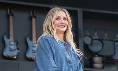 Cameron Diaz w jeansowym komplecie sięga do korzeni amerykańskiego stylu