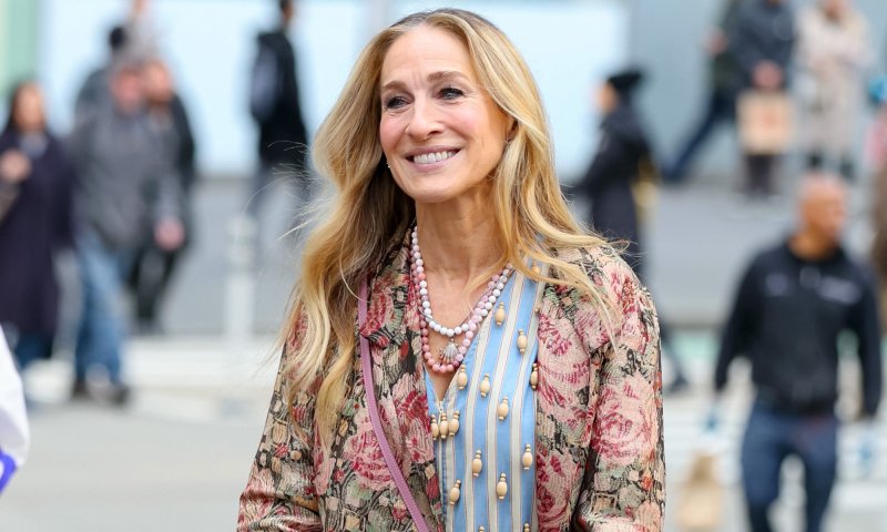 Nowy styl Carrie Bradshaw: Vintage od stóp do głów
