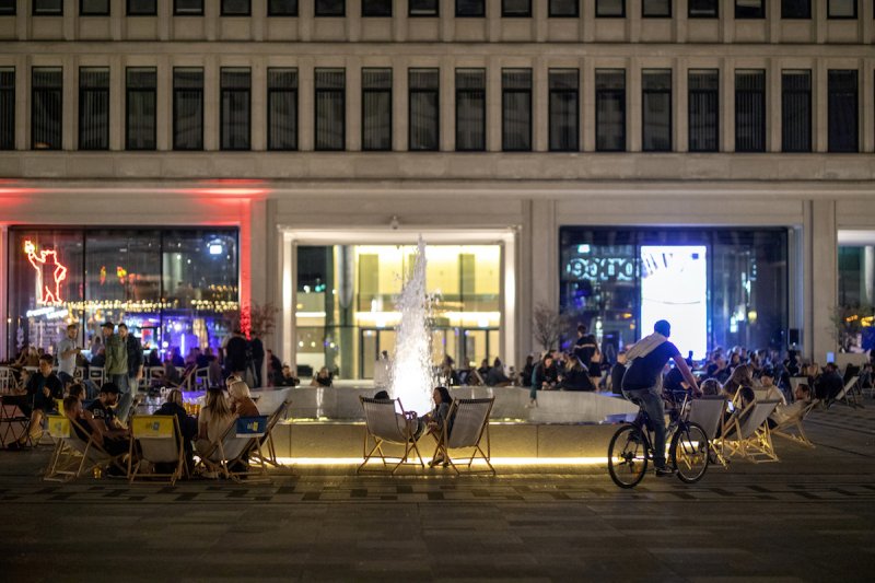 Centrum Bankowo-Finansowe „Nowy Świat”: Przestrzeń odzyskana