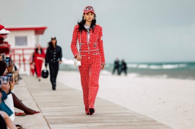 Chanel Cruise 2022-2023: Z Monako do Miami