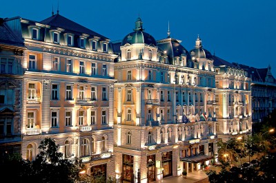 Corinthia Hotel Budapest: Historia jak z filmu 