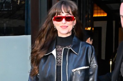 Dakota Johnson jako pierwsza nosi jedną z najbardziej pożądanych torebek wiosny 2024