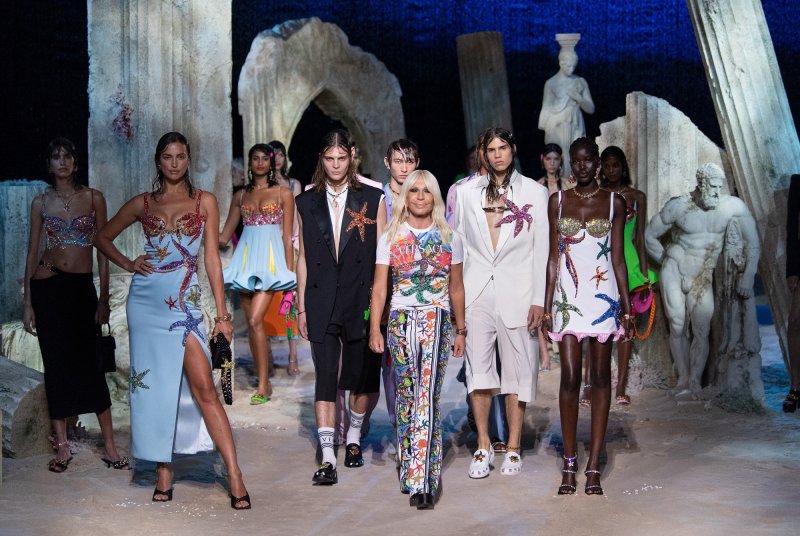 Donatella Versace: Z księżniczki w cesarzową