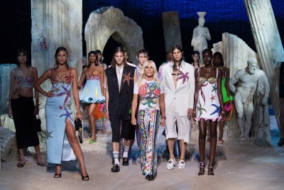 Donatella Versace: Z księżniczki w cesarzową