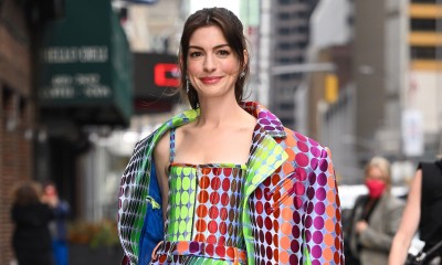 Anne Hathaway w kombinezonie w klimacie lat 70. 